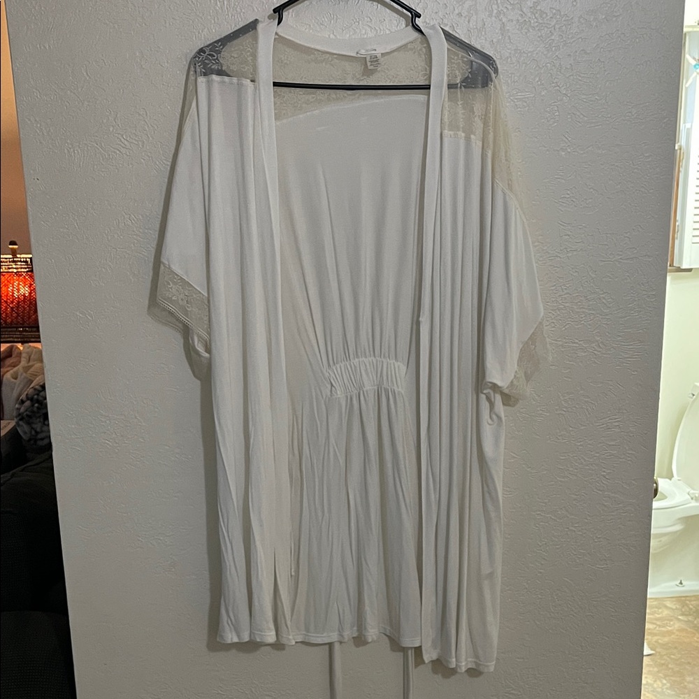 Eberjey Cream Lace Kimono
